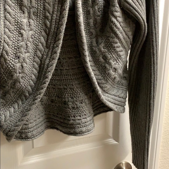 Sweater - Picture 3 of 5